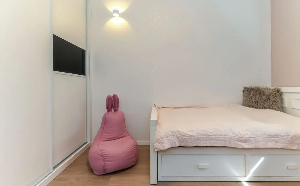 חדר שינה מעוצב לנערות