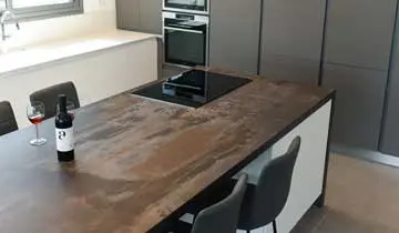 אבן קיסר או דקטון?