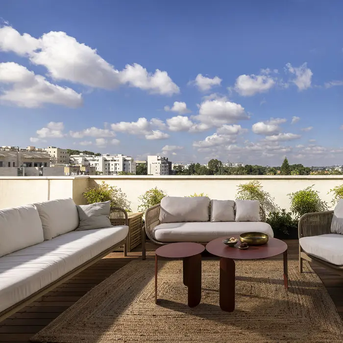 דירת פנטהאוז בעיצוב מודרני ברעננה